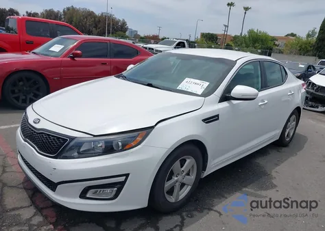 2015 Kia Optima Lx z USA, uszkodzony, nr VIN 5XXGM4A77FG402594